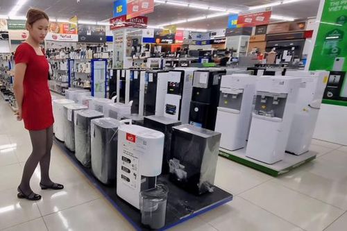 Thị trường máy hút ẩm, máy lọc không khí thời điểm giao mùa vắng vẻ