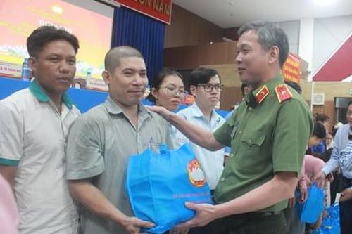 Thiếu tướng Tạ Văn Đẹp: Nâng cao chất lượng cuộc sống, đảm bảo môi trường an toàn cho người lao động