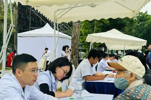 Tin tức đặc biệt trên ấn phẩm Hànôịmới ngày 9-3-2026