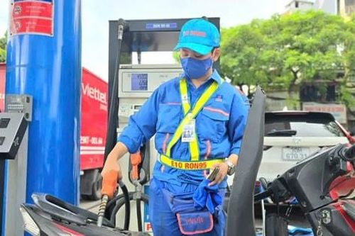 Thuế nhập khẩu nhiều mặt hàng xăng, dầu chính thức giảm xuống 0%