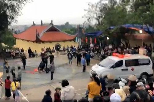 Tin mới nhất về sức khỏe đô vật bị thương tại lễ hội Đền Thượng Núi Xây