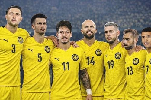 Ai chủ mưu nhập lậu 7 cầu thủ Malaysia?