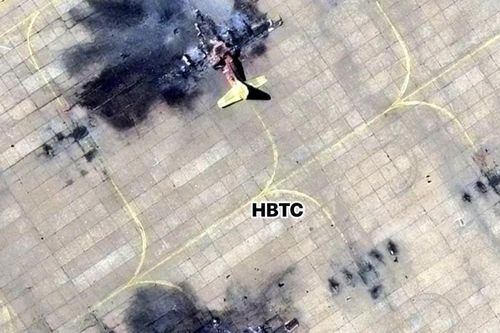 Hai vận tải cơ C-130 của Iran bị phá hủy tại sân bay Shiraz sau đòn không kích?