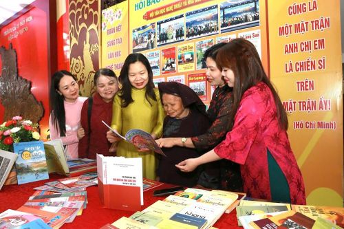 Khai mạc Hội báo Xuân xứ Lạng năm 2026
