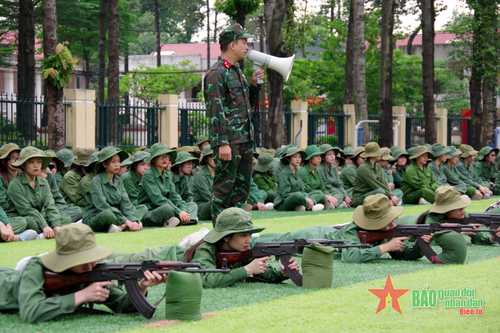 Bộ trưởng Bộ Quốc phòng giữ chức Phó chủ tịch Thường trực Hội đồng Giáo dục quốc phòng và an ninh Trung ương