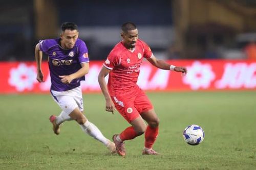 V-League 2025/26 sau vòng 15: V-League dồn toa