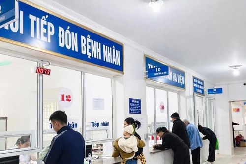 Bệnh nhi tử vong sau sốt kéo dài, cảnh báo dấu hiệu cần cấp cứu