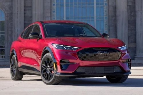 Top 10 xe ô tô bán chậm nhất tháng 2/2026: Ford Mustang Mach-E đội sổ