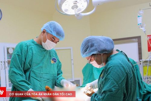 Kịp thời cứu chữa bệnh nhân bị tai nạn