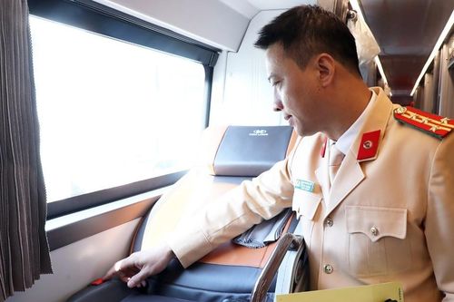 Bộ Công an, Bộ Xây dựng bắt đầu khảo sát an toàn xe khách giường nằm trên đường núi