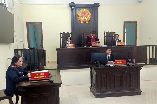 Nước mắt trẻ thơ tại một phiên tòa xét xử ly hôn và tranh chấp nuôi con