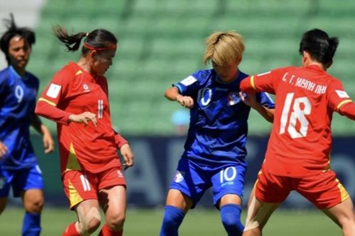 Tuyển nữ Việt Nam rơi vào thế khó ở Asian Cup 2026; 23 thẻ đỏ trong một trận bóng ở Brazil