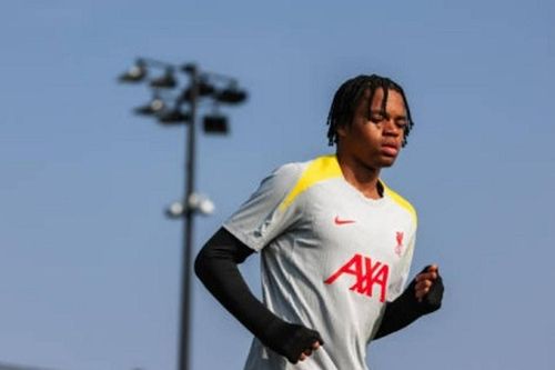 Liverpool tìm lời giải tại Istanbul: Rio Ngumoha và canh bạc của Arne Slot