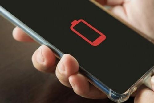 Google bêu tên ứng dụng ngốn pin trên Play Store