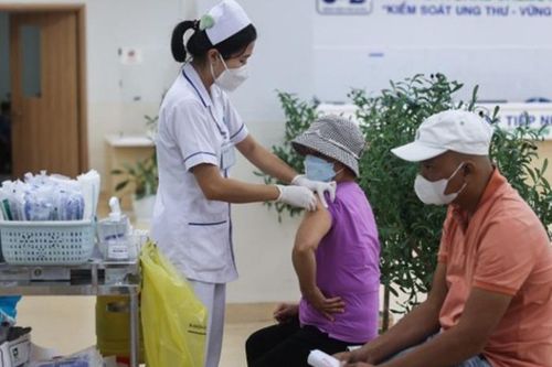 Thuốc sinh học tương tự: Mở thêm cánh cửa điều trị ung thư với chi phí hợp lý
