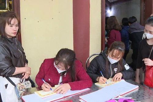 Công đức đầu năm: Minh bạch vì niềm tin