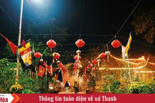 Sắc đêm nơi cửa Phật