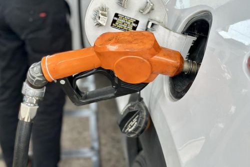 Chính phủ hạ thuế nhập khẩu ưu đãi xăng dầu xuống 0%