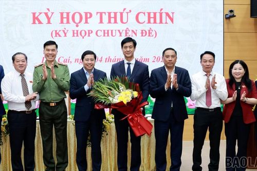Thủ tướng Chính phủ phê chuẩn kết quả bầu Phó Chủ tịch UBND tỉnh Lào Cai đối với ông Phan Trung Bá