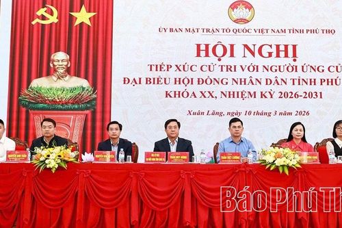 Ứng cử viên đại biểu HĐND tỉnh thuộc Đơn vị bầu cử số 14 tiếp xúc cử tri xã Xuân Lãng