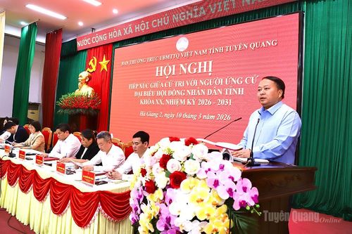 Cử tri phường Hà Giang 2 tin tưởng Chủ tịch UBND tỉnh và các ứng cử viên sẽ là người đại diện cho ý chí, nguyện vọng của nhân dân