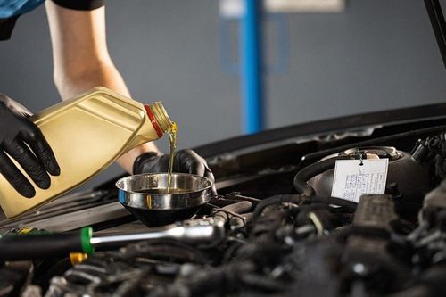 10 sai lầm thường gặp khi tự bảo dưỡng xe ô tô, chủ xe cần đặc biệt tránh