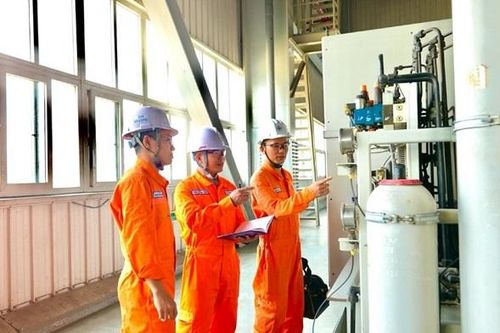 Công ty EPS: Sẵn sàng công tác sửa chữa, bảo dưỡng các nhà máy điện trong cao điểm mùa khô 2026