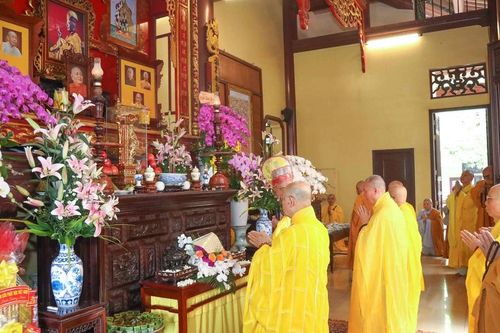Lễ tưởng niệm Đại lão Hòa thượng Thích Tịnh Khiết tại tổ đình Tường Vân và thiền viện Vạn Hạnh