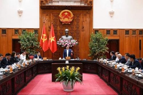 Thủ tướng yêu cầu sử dụng ngay Quỹ bình ổn giá xăng dầu, không để thiếu năng lượng