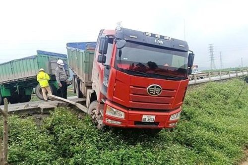 Nỗi ám ảnh mang tên xe 'hai khúc'