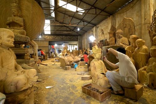 Phát triển kinh tế làng nghề, gắn với chuyển đổi số