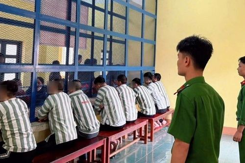 Đề xuất một số quy định tạo thuận lợi hơn về thăm, gặp giữa gia đình và phạm nhân