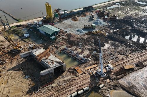 Vì sao đường gần 1.150 tỷ nối trung tâm TP Huế với sân bay Phú Bài 'đứng bánh'?