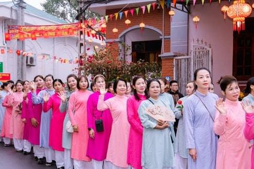 Xây dựng người Hà Nội thanh lịch, văn minh trong kỷ nguyên mới