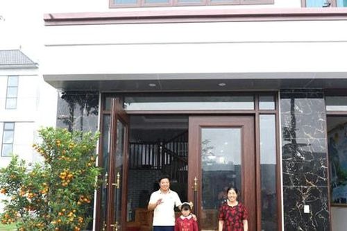 Cuộc sống mới của những người dân nhường đất xây dựng cầu Hồng Hà