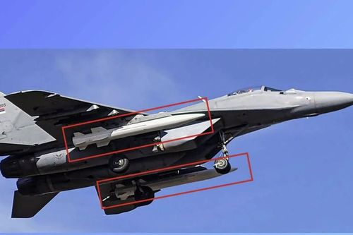 Tiêm kích MiG-29 Serbia xuất hiện với tên lửa Trung Quốc CM-400AKG, làm thay đổi cán cân không quân Balkan?
