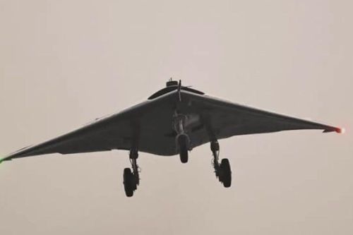 Ấn Độ dự định mua 60 UAV tàng hình Ghatak cho lực lượng tấn công tầm xa tự động