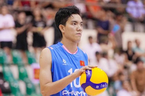 Bóng chuyền Việt Nam siết kiểm tra giới tính VĐV, Bích Tuyền không trở lại thi đấu