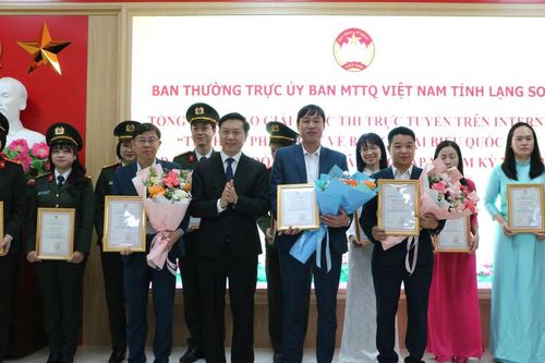 Lạng Sơn: Trao giải cuộc thi tìm hiểu pháp luật về bầu cử trên không gian mạng