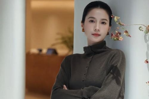 Tuổi 20 tiêu tiền không biết nghĩ, giờ 30 học cách 'rèn lại mình': Tôi nhận ra 5 bài học sẽ cứu lấy mình trong 10 năm tới!