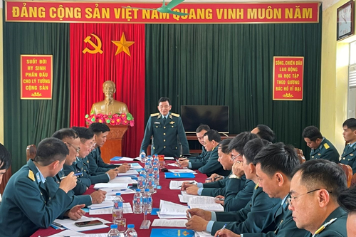 Sư đoàn 363: Nắm và quản lý chặt chẽ tình hình tư tưởng bộ đội