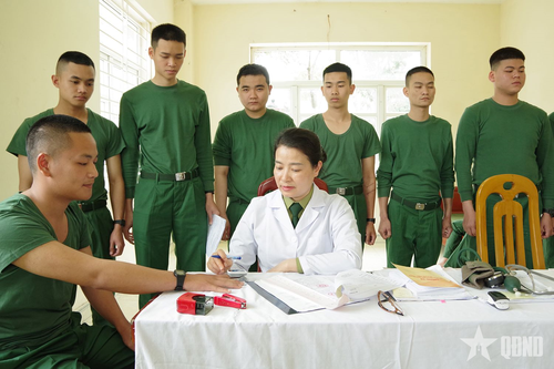 Bộ Chỉ huy Quân sự tỉnh Quảng Ninh hoàn thành khám phúc tra sức khỏe cho chiến sĩ mới nhập ngũ năm 2026