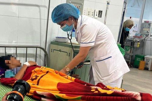 Báo động ngộ độc chết người do ăn cá ủ chua