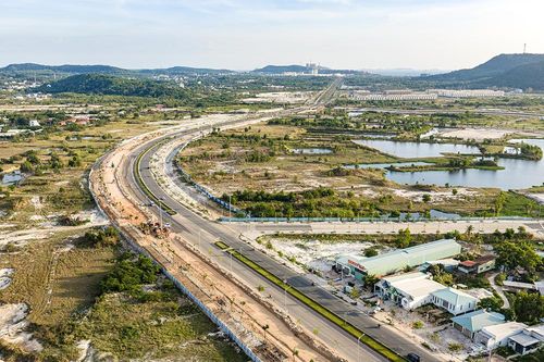 Phú Quốc yêu cầu tổ chức, cá nhân trả lại đất chiếm dụng trên đường ĐT 975