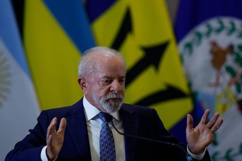Tổng thống Brazil kêu gọi tăng cường quốc phòng giữa lúc tình hình thế giới bất ổn