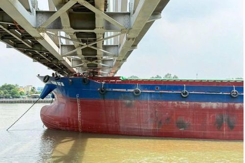 Khởi tố vụ án tàu Thành Đạt 86 va vào cầu Ghềnh