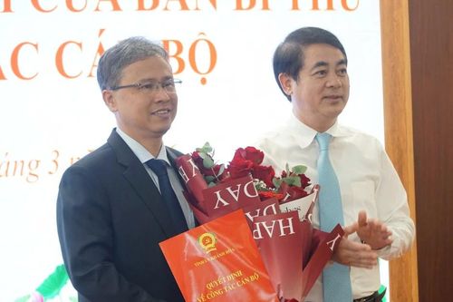 Ban Bí thư chuẩn y Phó Chủ tịch tỉnh Khánh Hòa tham gia Ban Thường vụ Tỉnh ủy