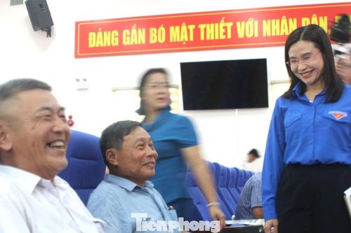 Mong đại biểu đấu tranh quyết liệt về an toàn thực phẩm; quan tâm người già, người yếu thế