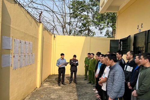 VKSND khu vực 2,3 - Cao Bằng kiểm sát, tuyên truyền bảo đảm quyền bầu cử tại các phân trại tạm giam