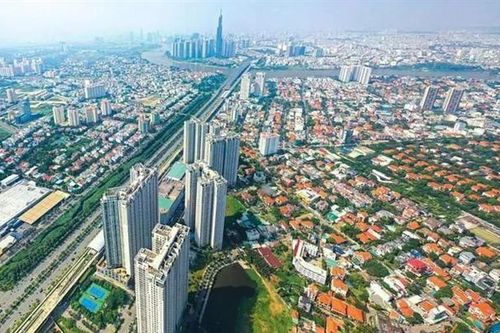 Ngân hàng ồ ạt rao bán bất động sản để xử lý nợ